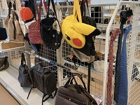 ビーナスショップではバッグも販売