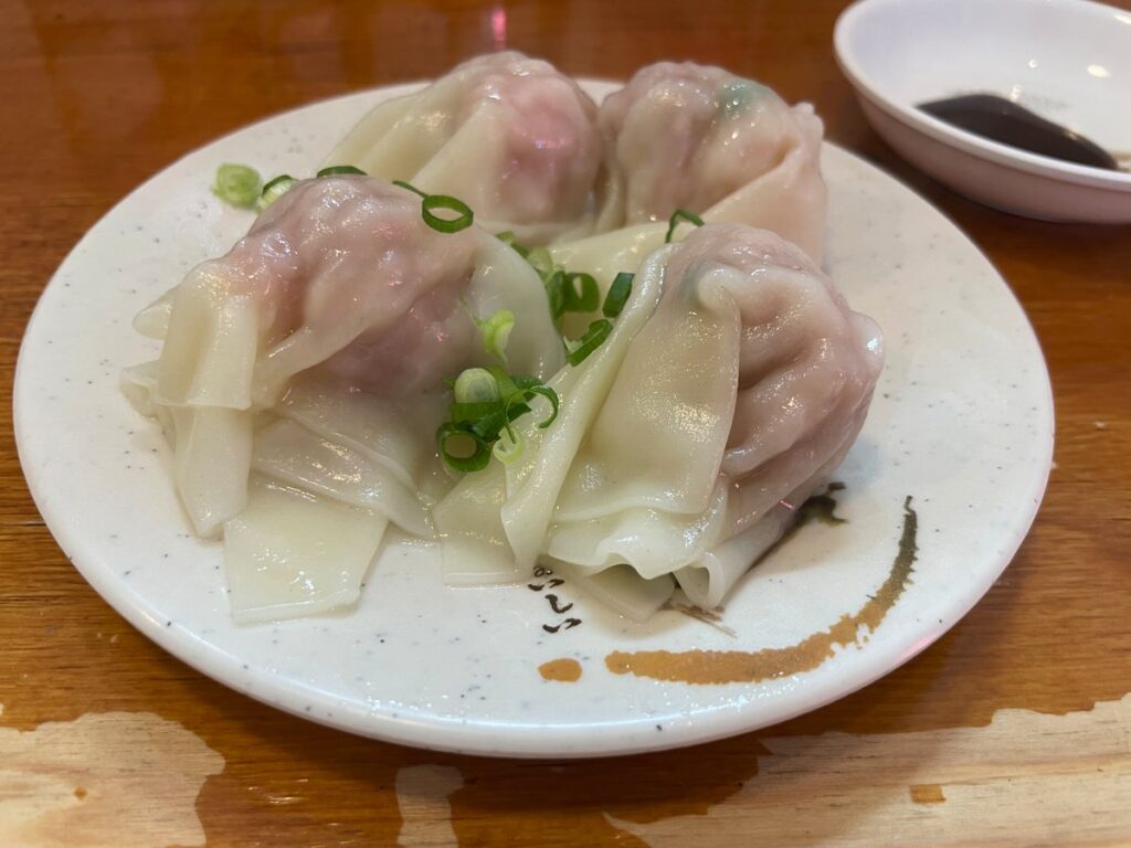 豚とエビのワンタン